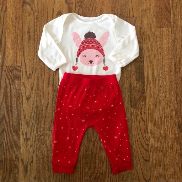 Old Navy Graphic Bodysuit & Pants Set - Picture 2 of 8